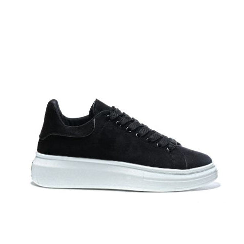 كوتشي فاشون بتصميم بسيط  بنعل عالي شمواة رجالي