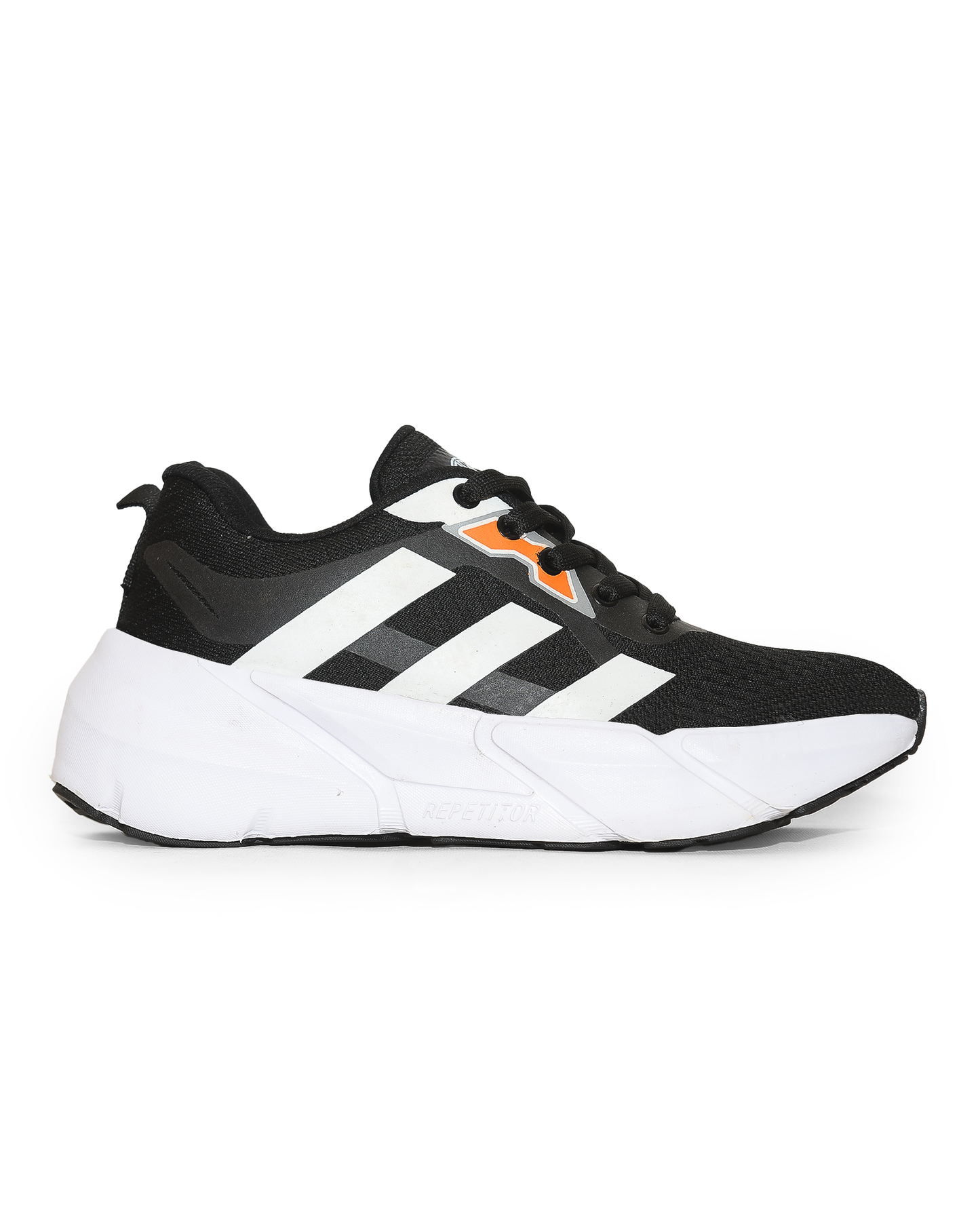 Sportive light-weight sneaekrs from knit textile for men