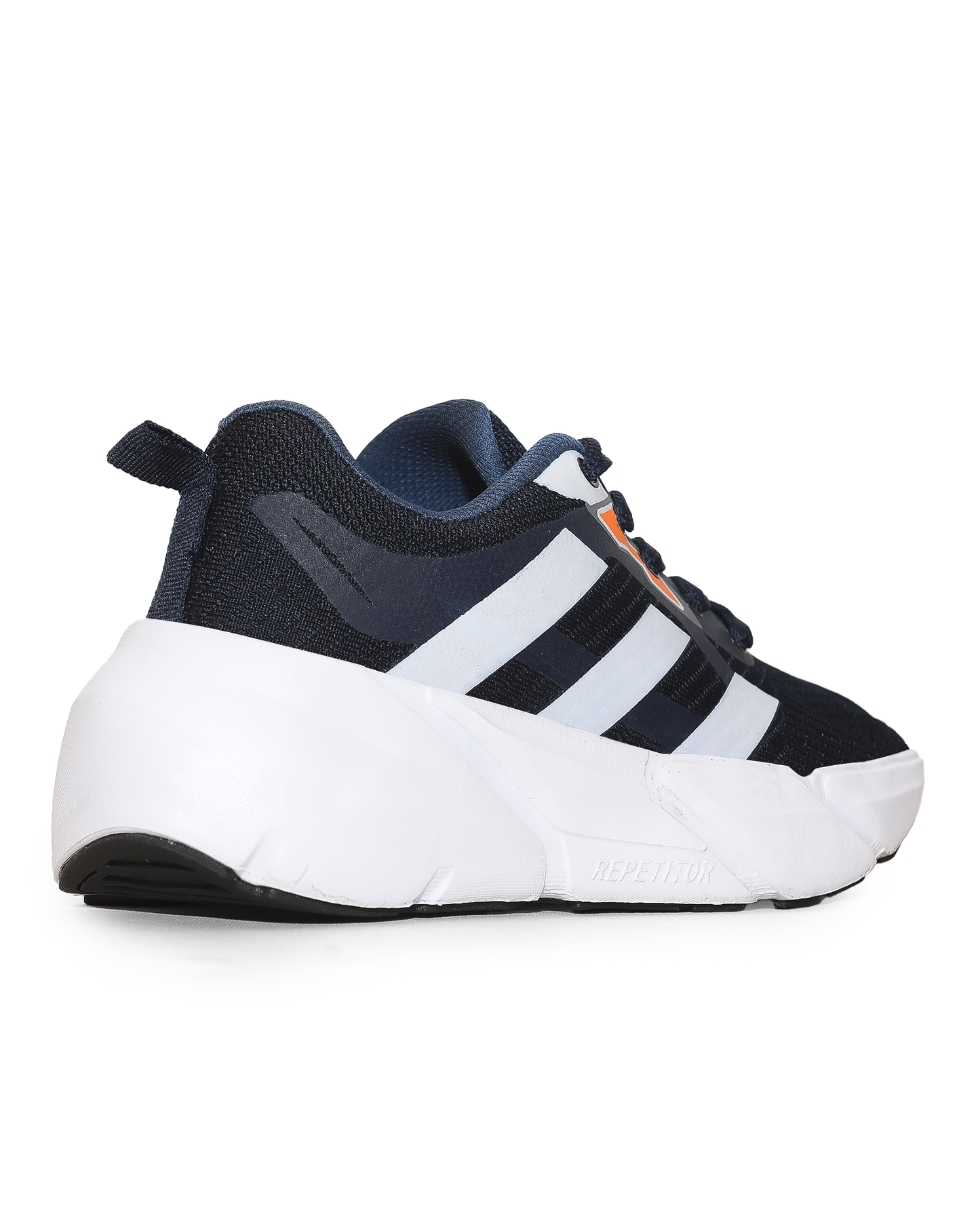 Sportive light-weight sneaekrs from knit textile for men