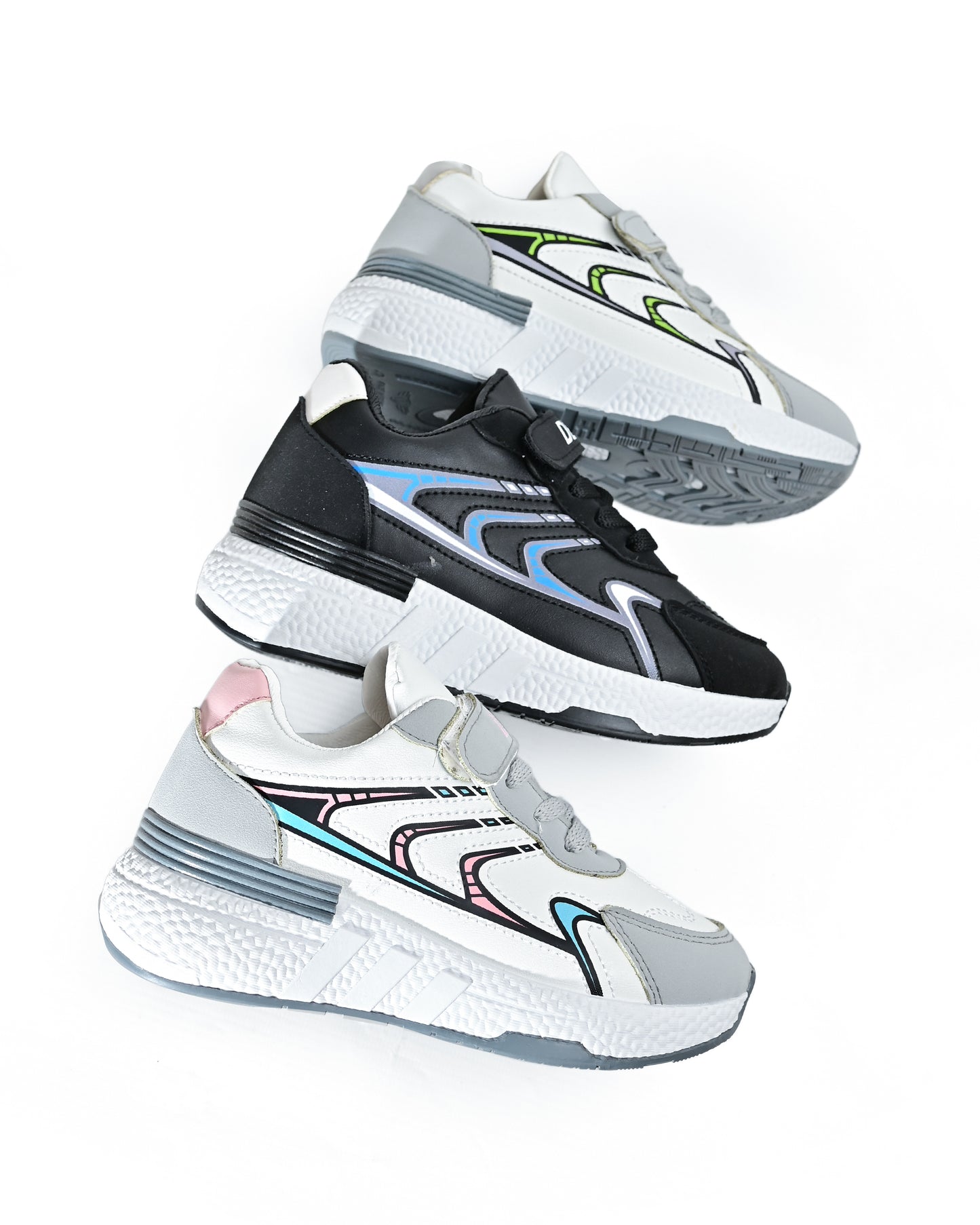 5870 - Sportive Sneaker , Exported material , Lether For Kids