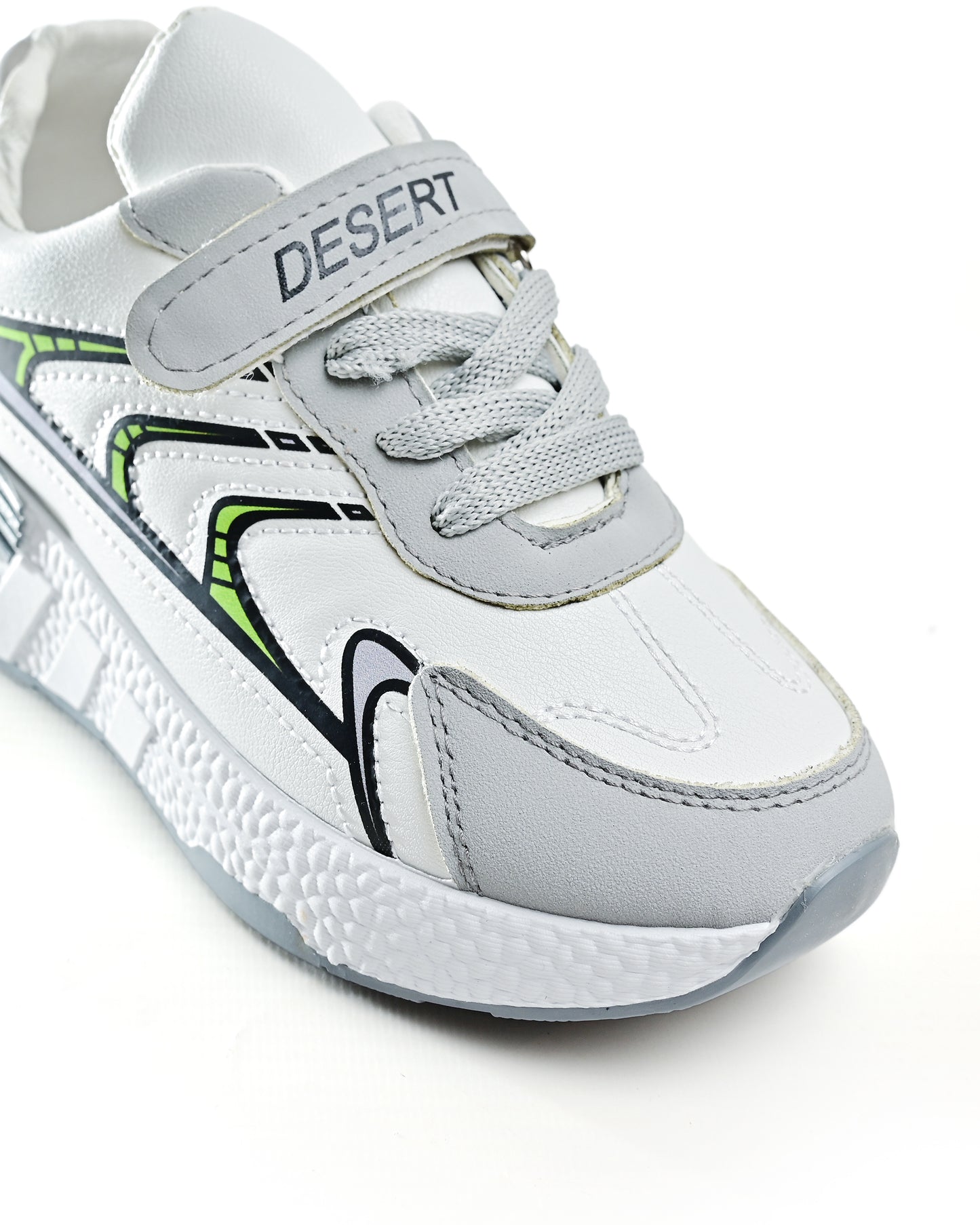 5870 - Sportive Sneaker , Exported material , Lether For Kids