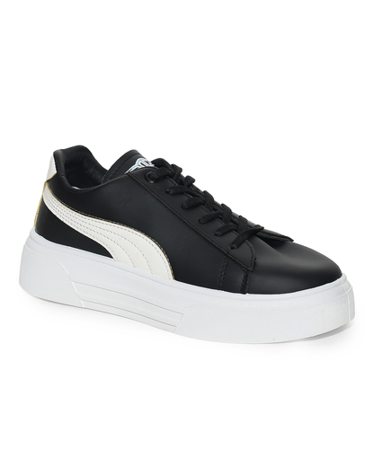 كوتشي فلات ابيض بكعب ملون حريمي