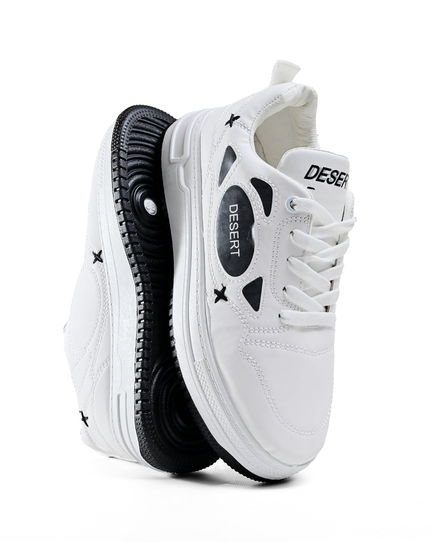 638/1 - Fashion flat sole sneaker for women