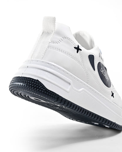 638/1 - Fashion flat sole sneaker for women