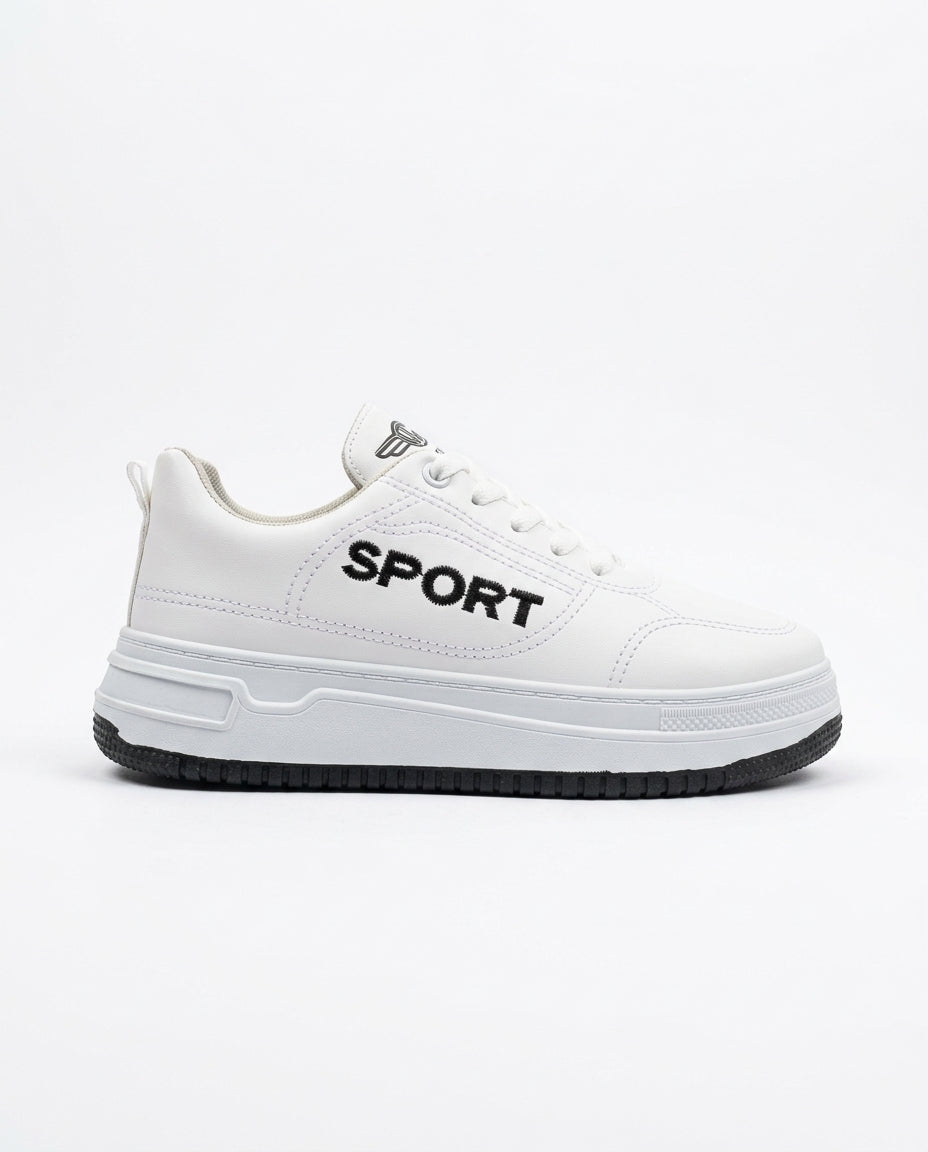 680 - Fashion flat sole sneaker for women