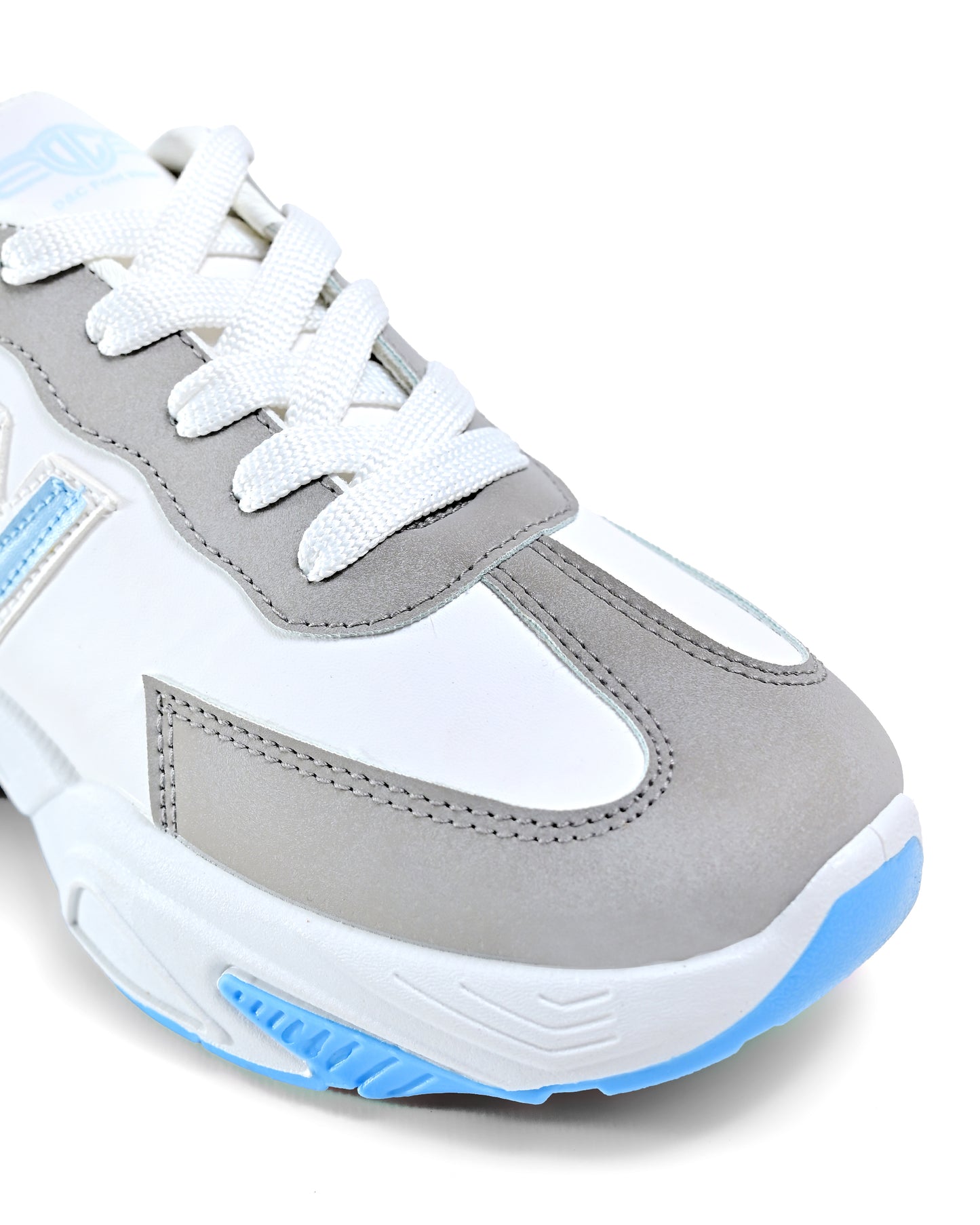 6851 - Fashion chucky sole sneaker for women