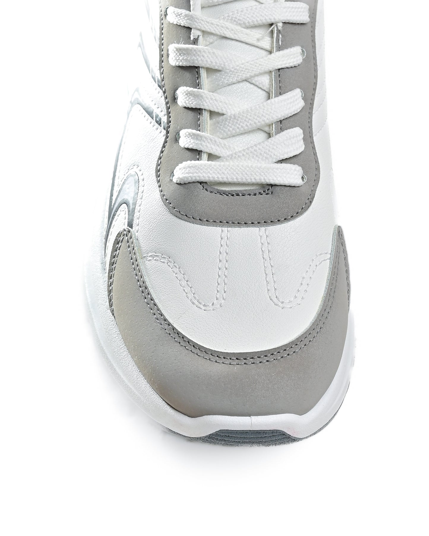 7870 - Fashion/Sportive Leather Sneaker For Men