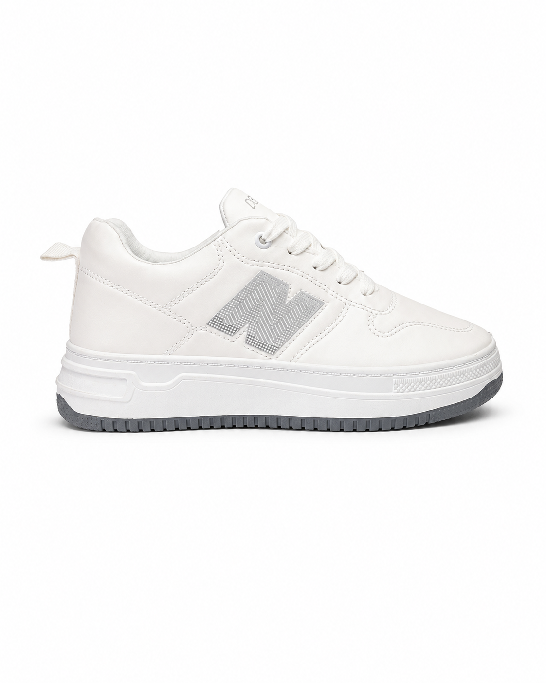 671 - Fashion flat sole sneaker for women