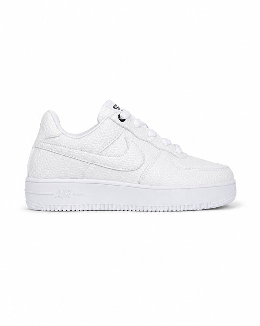 D610 - Fashion flat sole sneaker for women