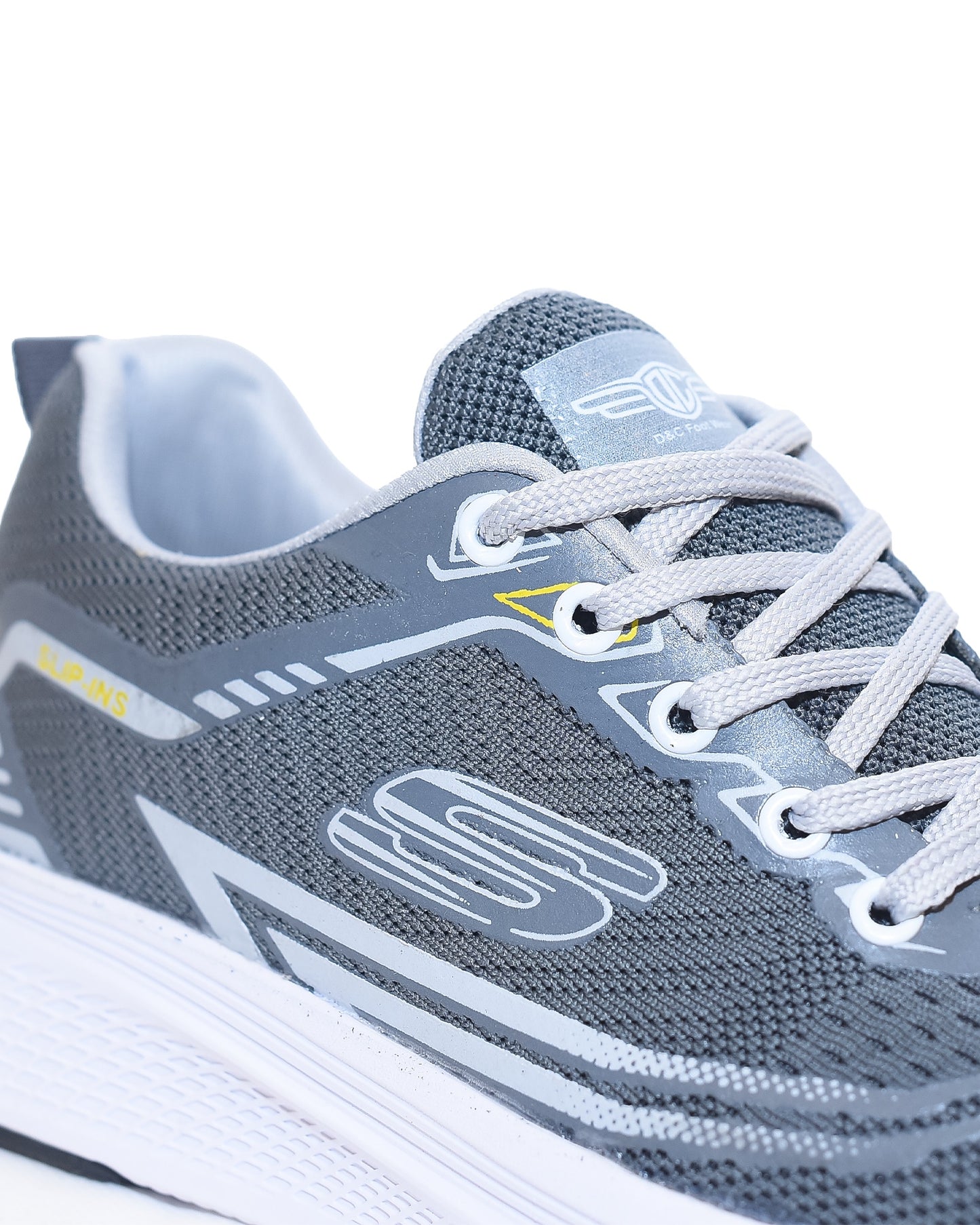 F600 - Sportive sneaekrs, imported materials , from knit textile for men