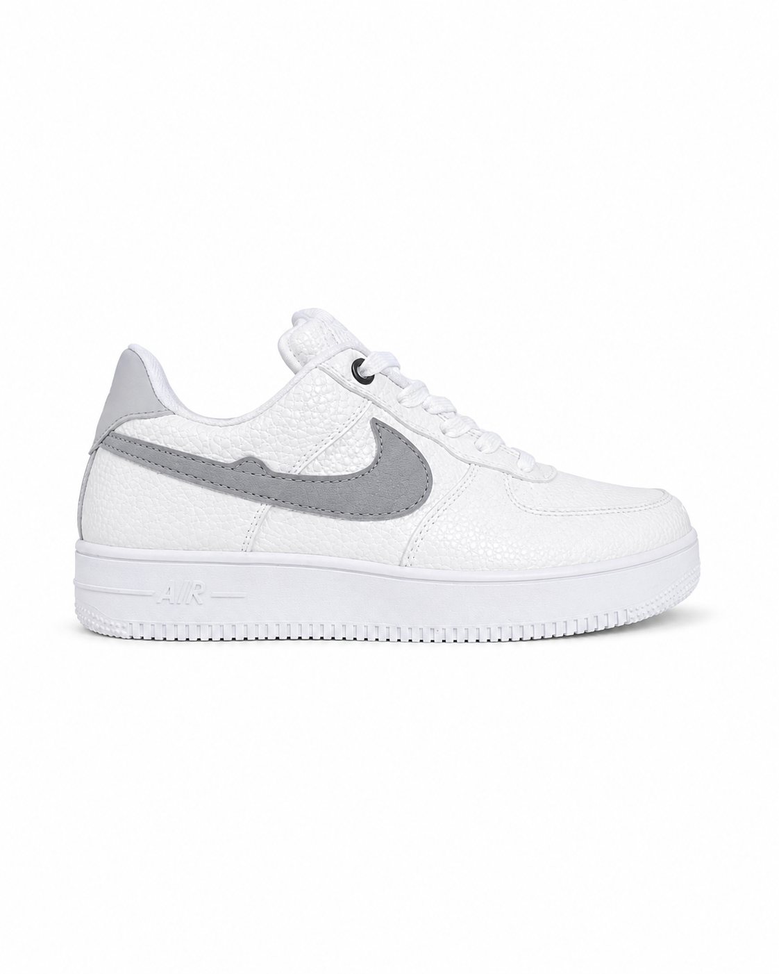 D610 - Fashion flat sole sneaker for women
