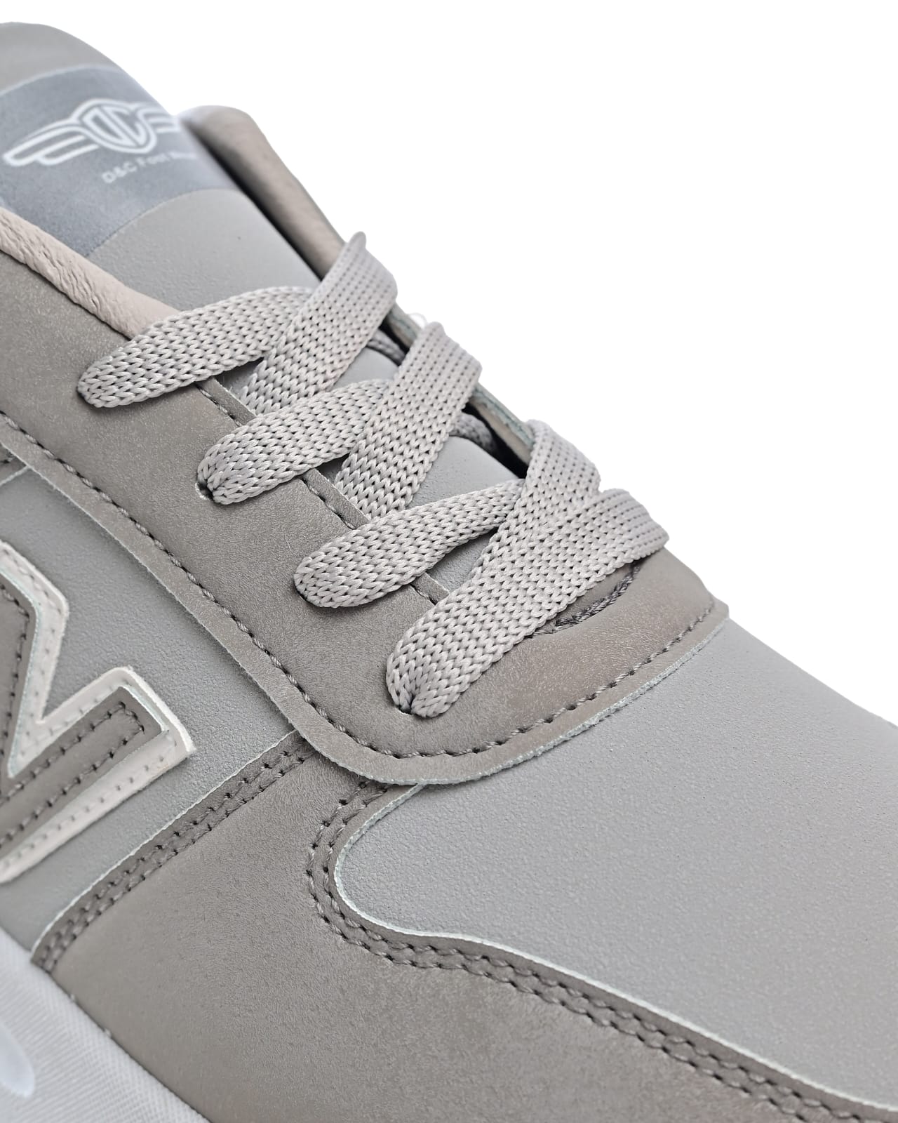 7844 - Fashion / Sportive Sneaker from Mixed chamois and textile For Men