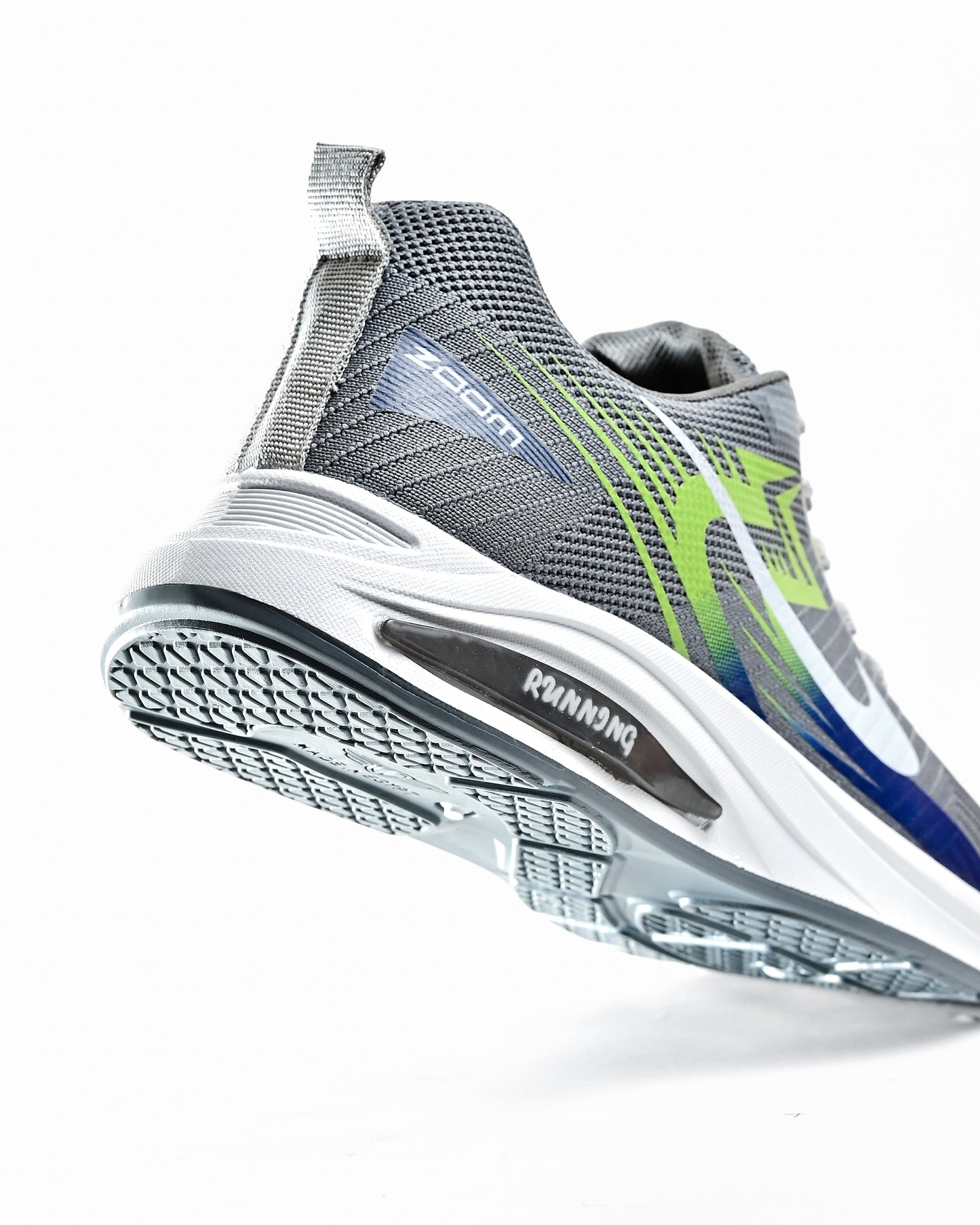 S726 - Sportive sneaekrs from knit textile for men
